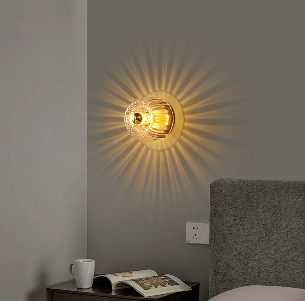 Contemporary Mini Clear Glass Wall Light - Image 6