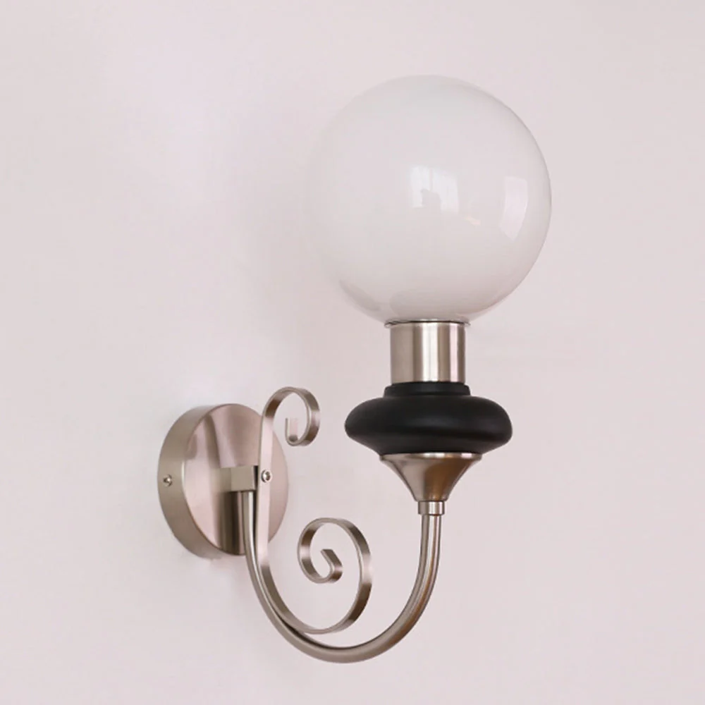 French Retro Glass 1-Light Wall Light - Image 15