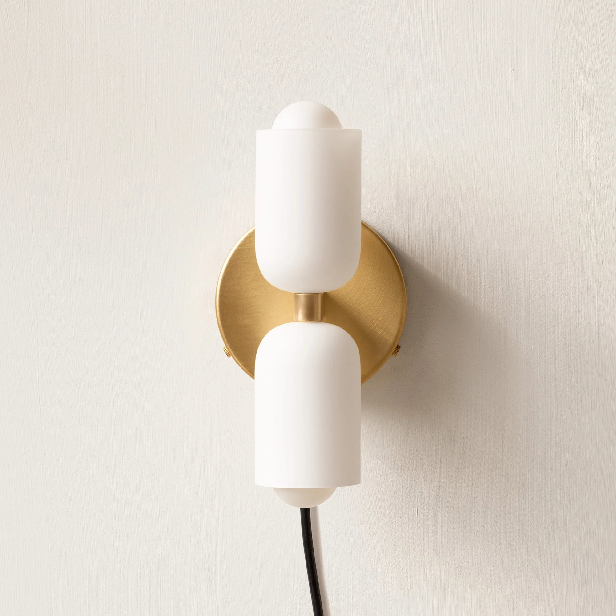 Modern Double Heads Wall Sconce - Image 7