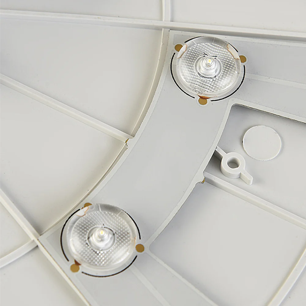 Round LED Flush Mount Ceiling Light - Image 9